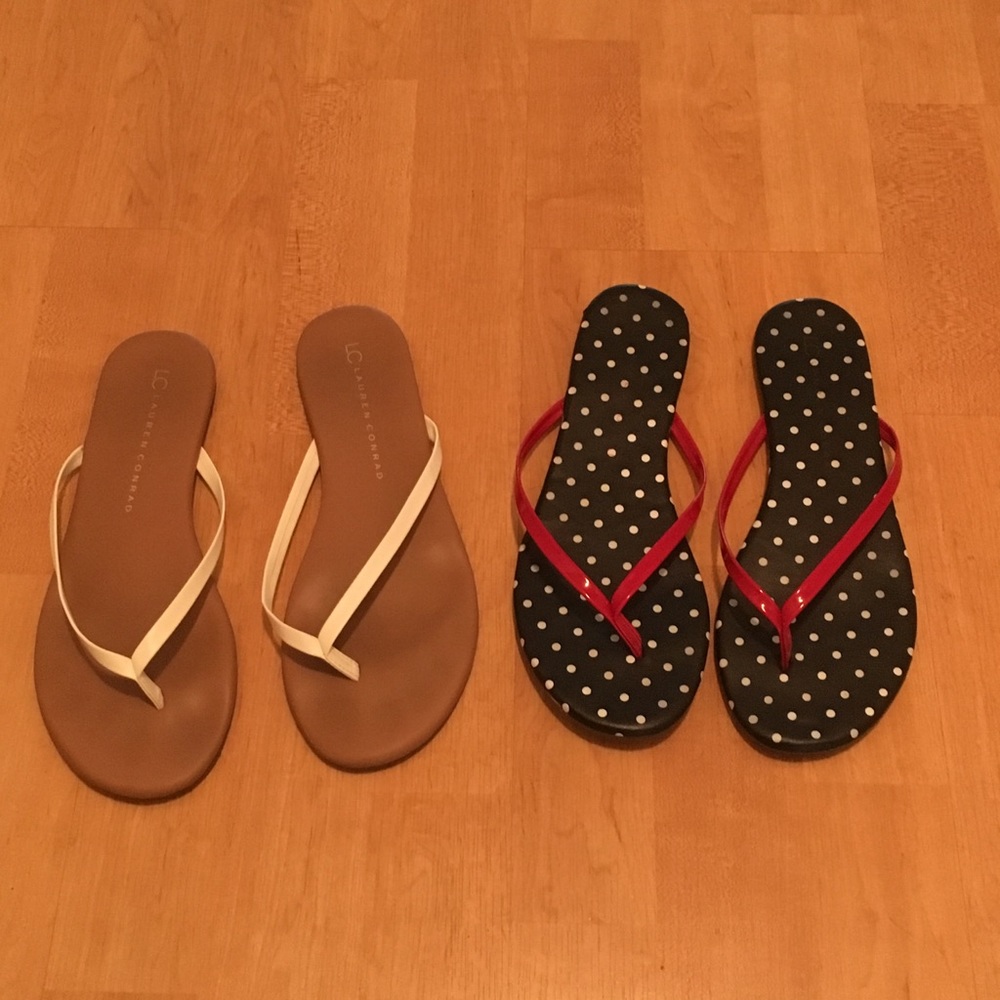 Lauren Conrad flip flops
